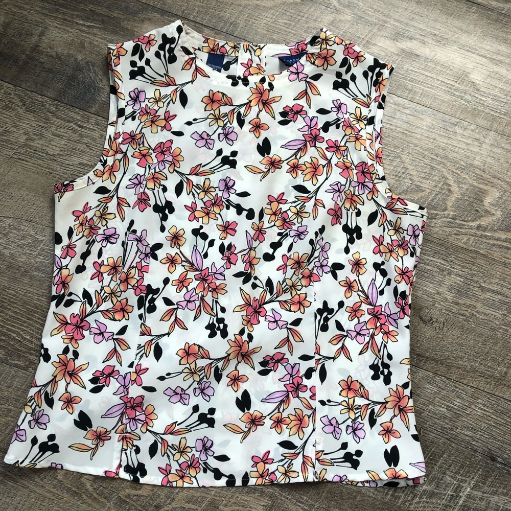 Karen Scott Top